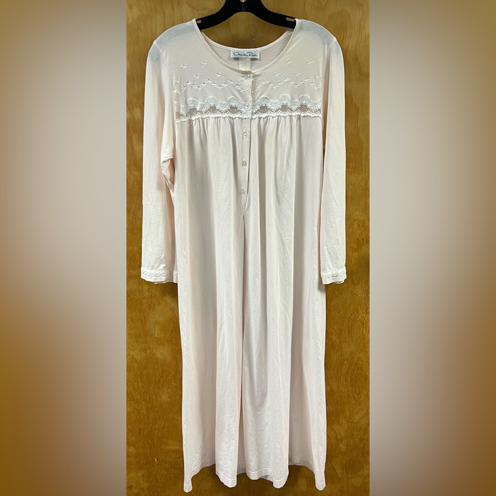 vtg oscar de la renta Nightgown Size Small  Cottage Core